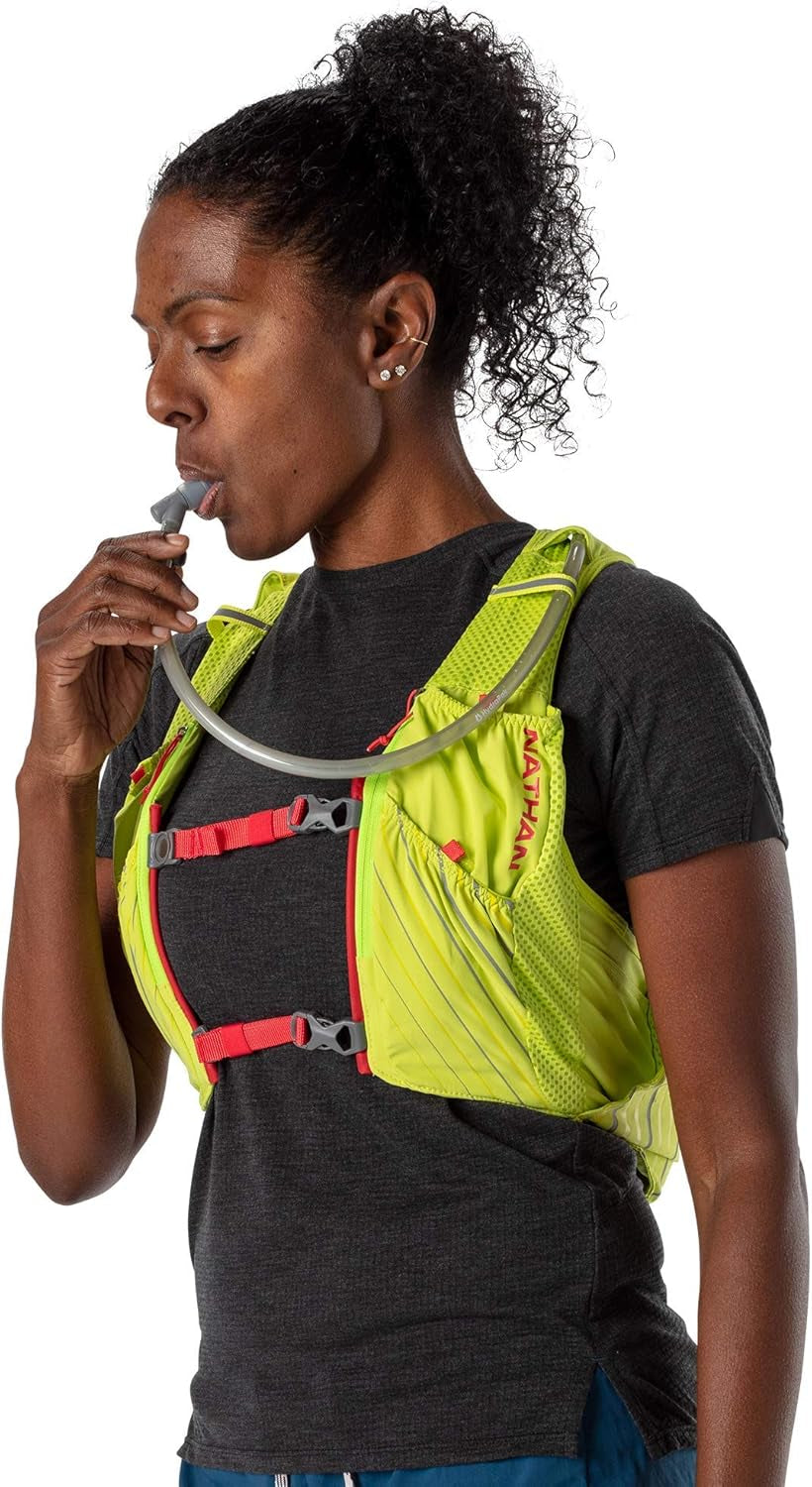 Women'S Hydration Running Vest, 1.6L Water Bladder Included